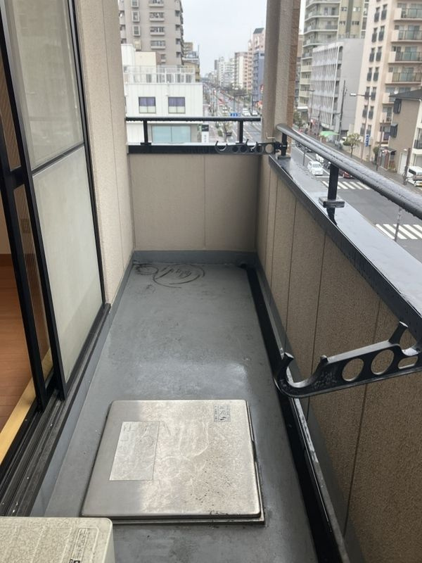 ブリリアント・コア の展望|内装は別部屋の参考写真です。