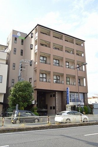 ブリリアント・コア の外観