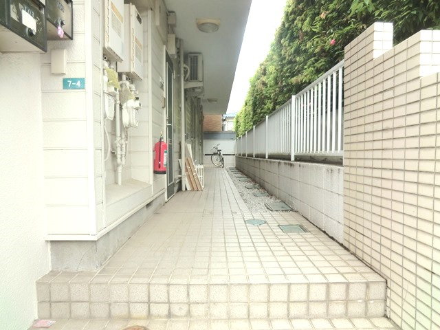 スカイピア浦和のロビー
