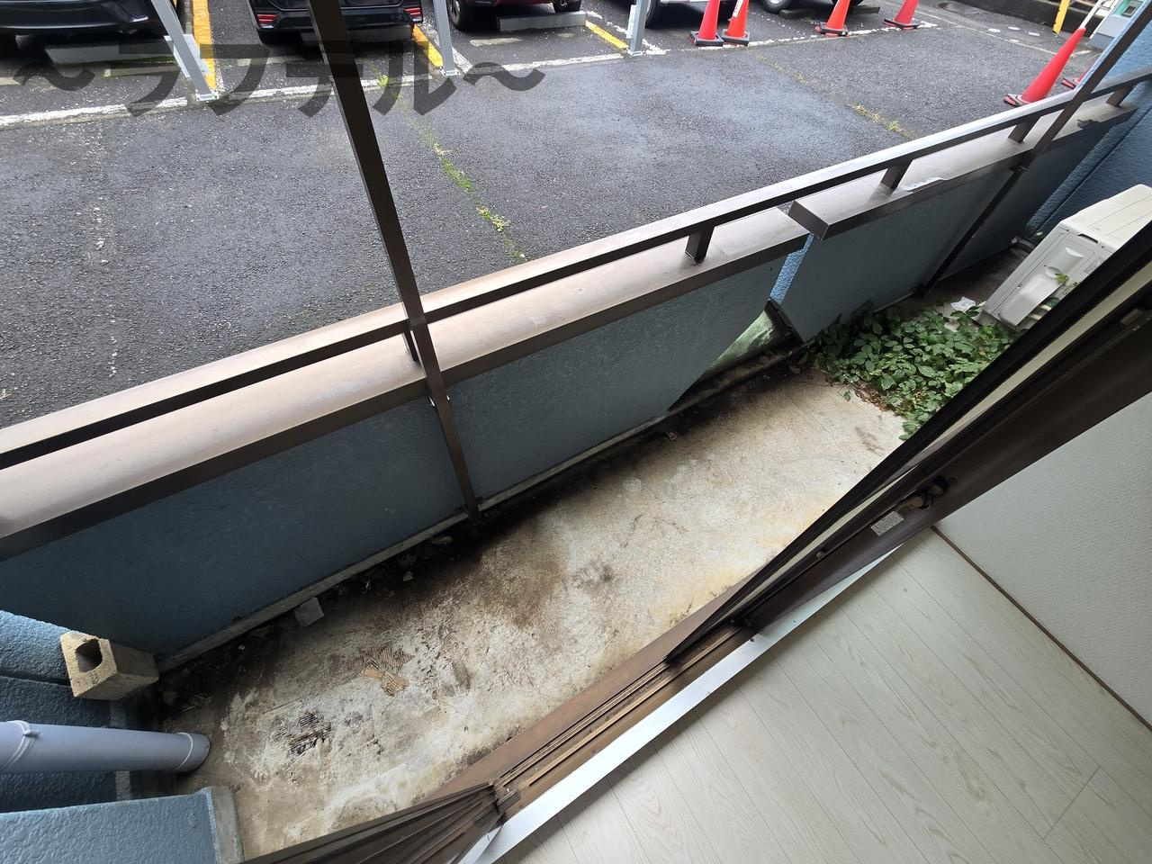 所沢市喜多町のアパートのバルコニー