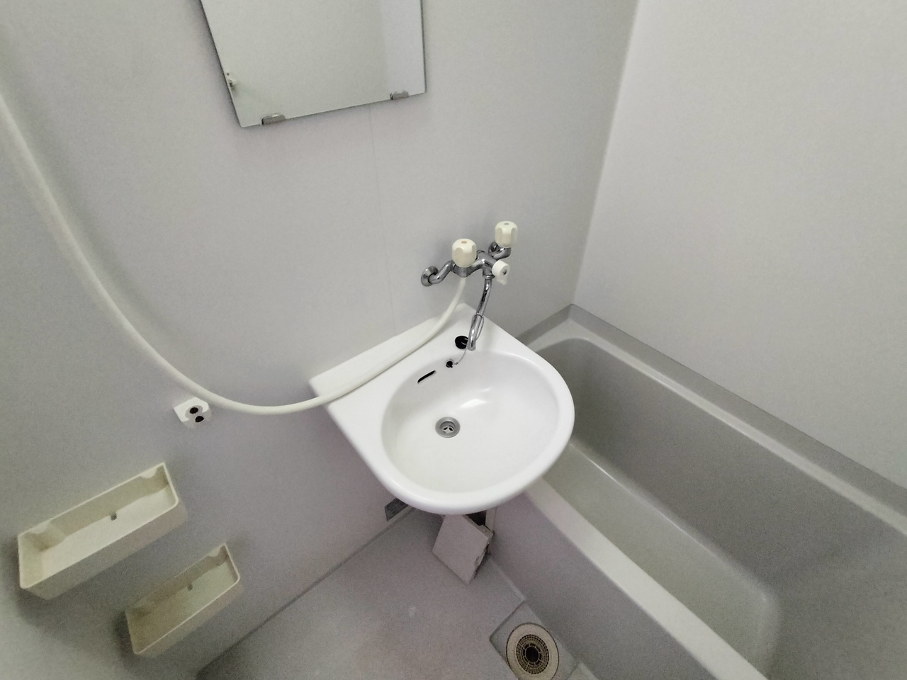 アイリスハイツ２号館の洗面所