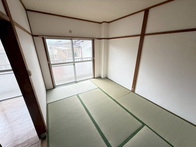西田ニューハイツの和室