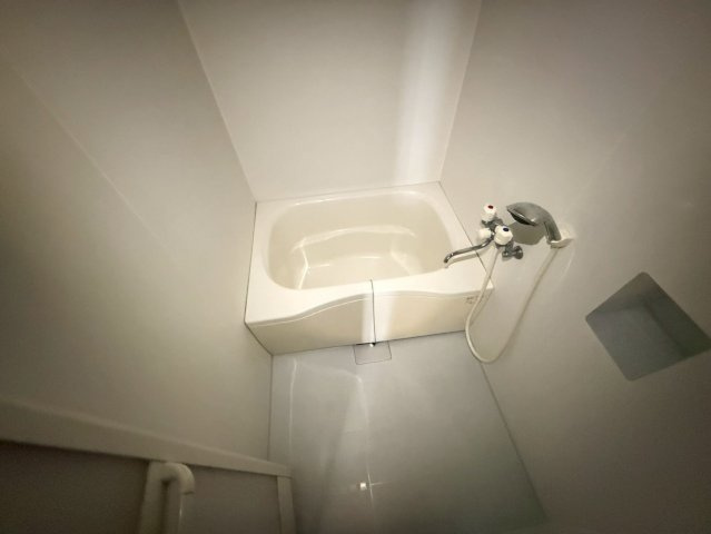 西田ニューハイツの浴室