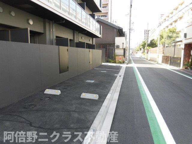 グランパシフィックPINE Luxeの駐車場