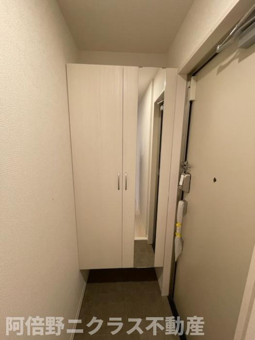 D-room 新今里の玄関