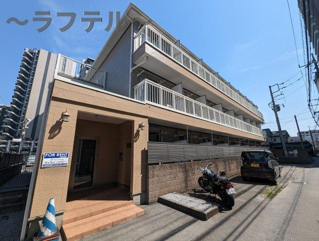 サンイング所沢の外観