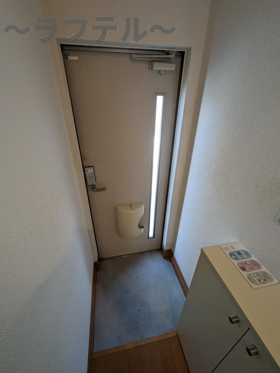サンイング所沢の玄関|別部屋イメージ写真