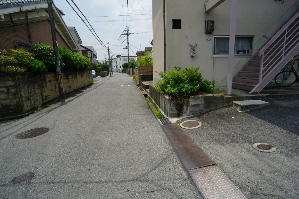 ニュー芝ハイツの駐車場