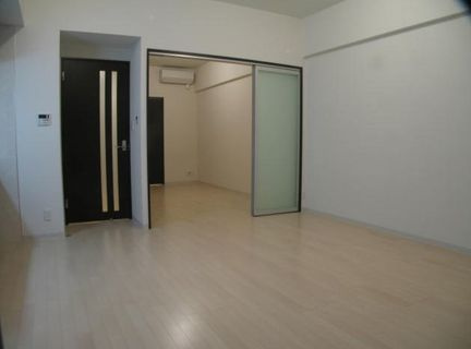 レジデンスヒルズの居間・リビング|※別号室参考写真