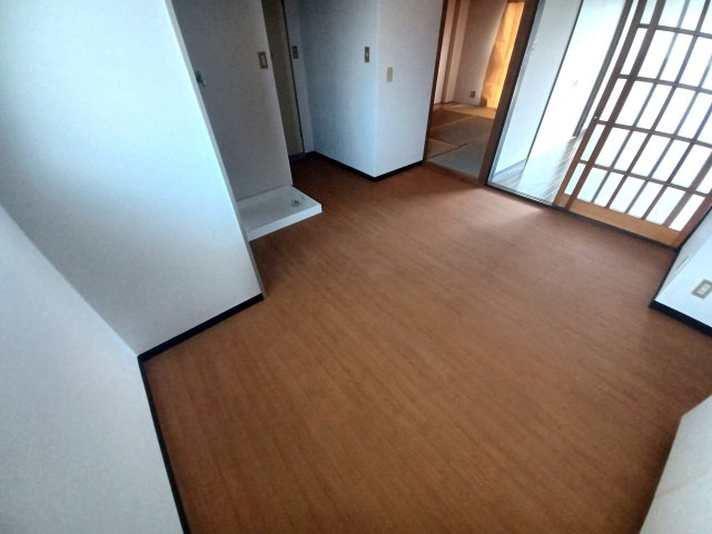 クイーンハイツの居間・リビング