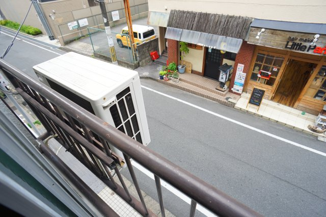 アメニティ新大宮のバルコニー