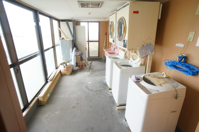 フォレスト高畑マンションのロビー