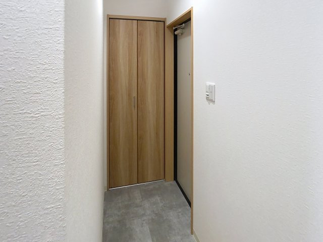 グランシエル王寺Ⅱの玄関
