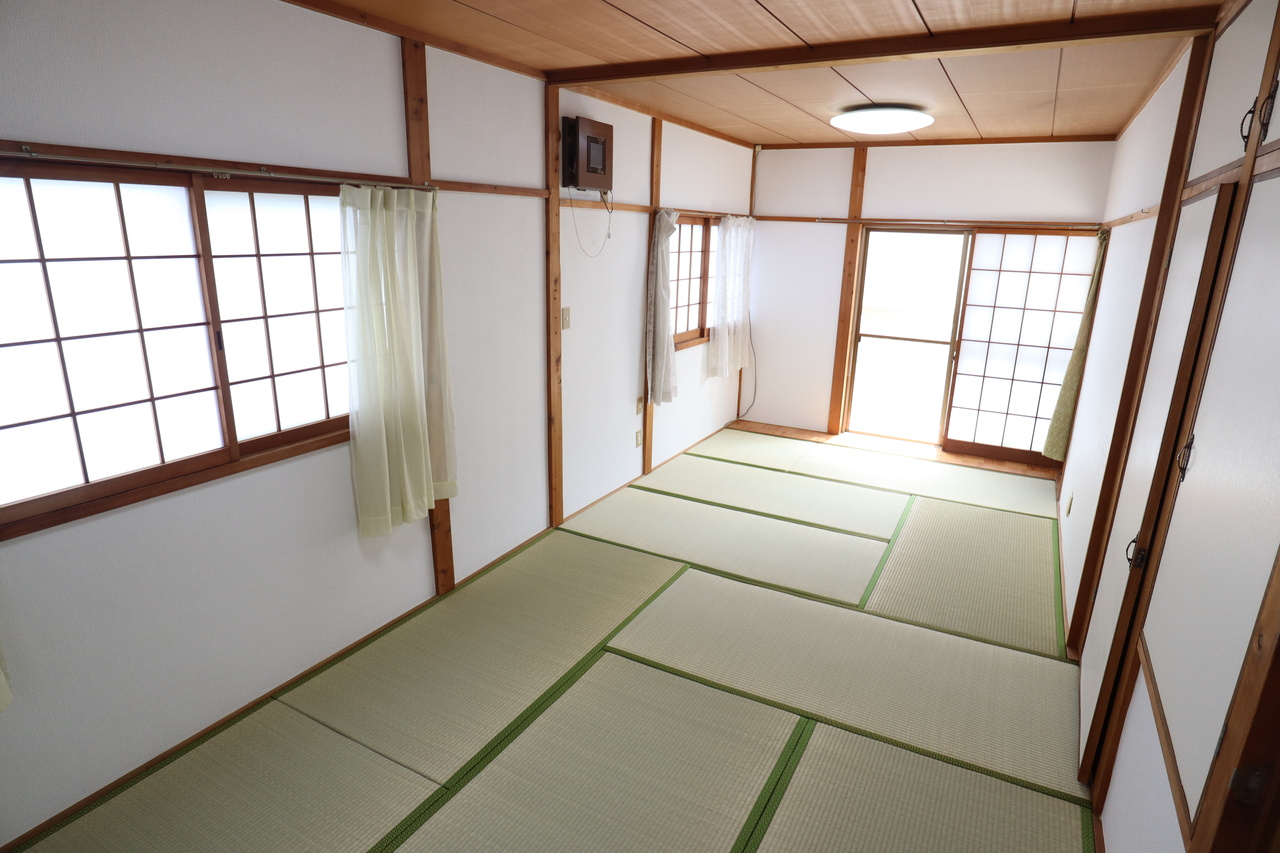 生駒市西松ヶ丘戸建の和室
