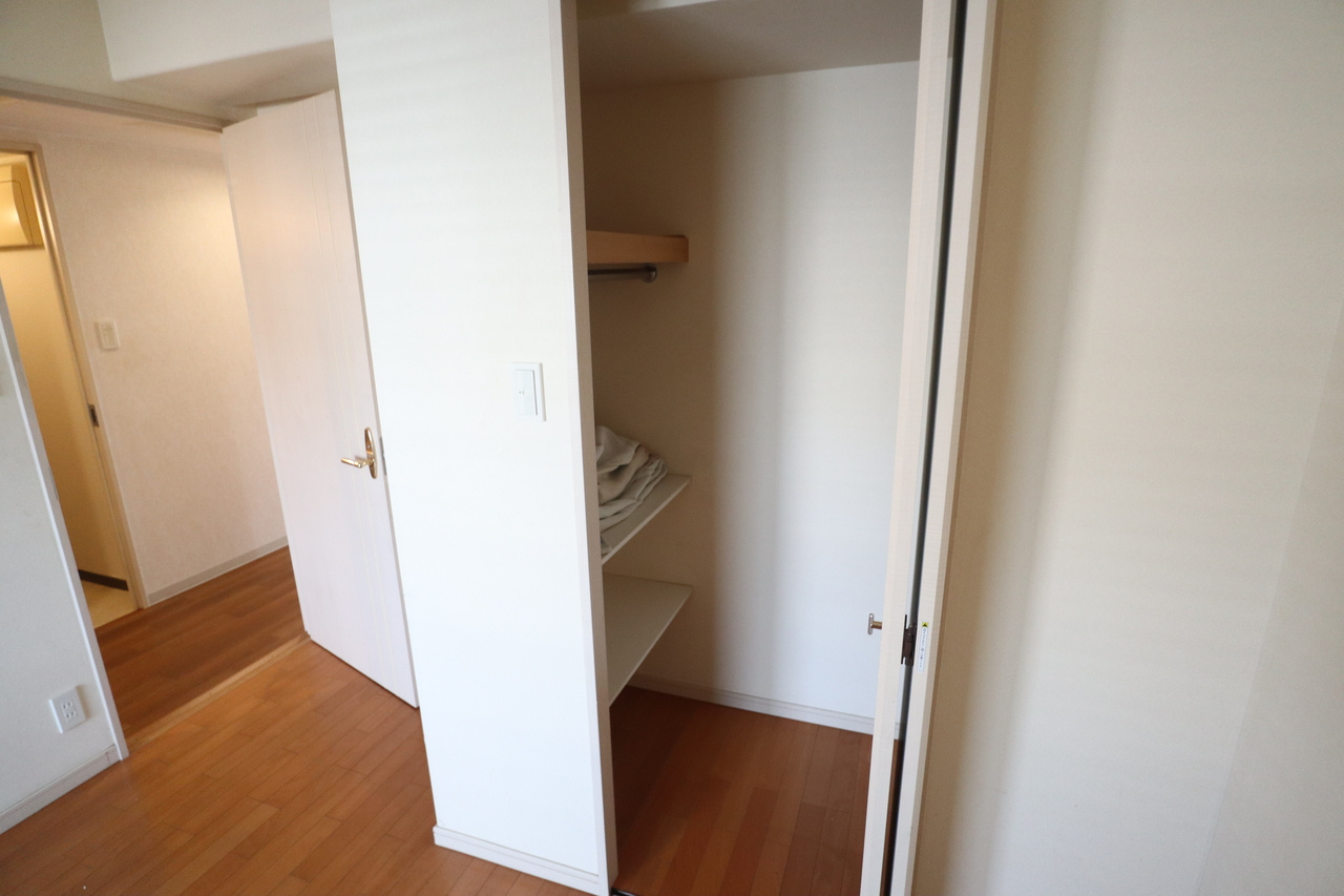 ルイシャトレ生駒の収納