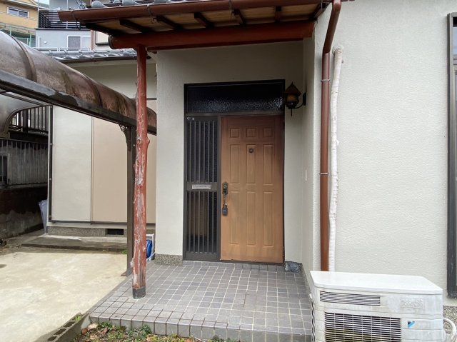 二名３丁目戸建のエントランス
