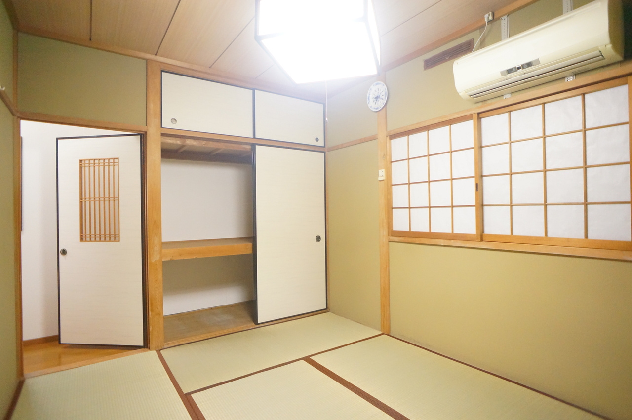 二名３丁目戸建の和室