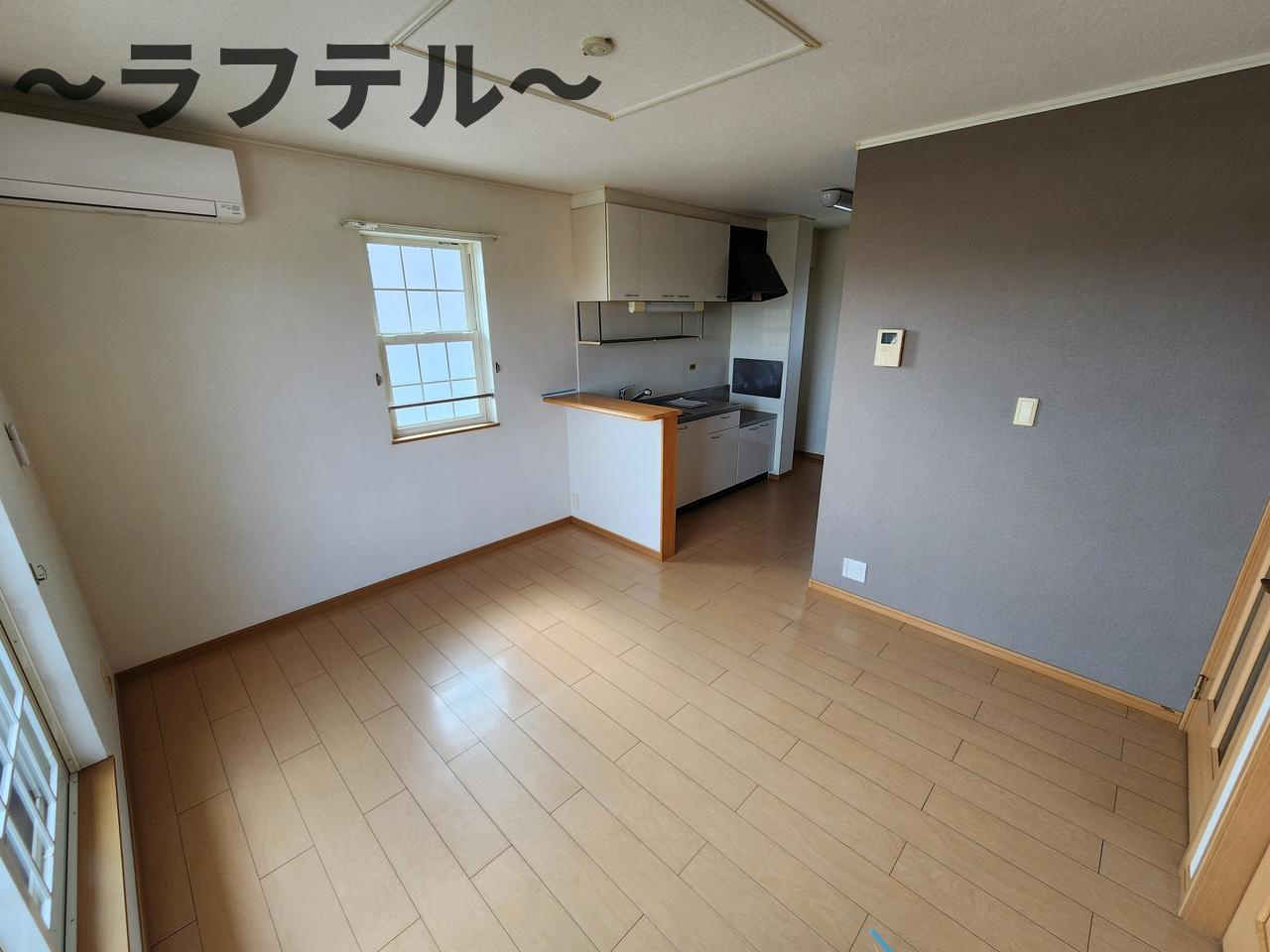 ベルナティオⅡの居間・リビング|別部屋イメージ写真