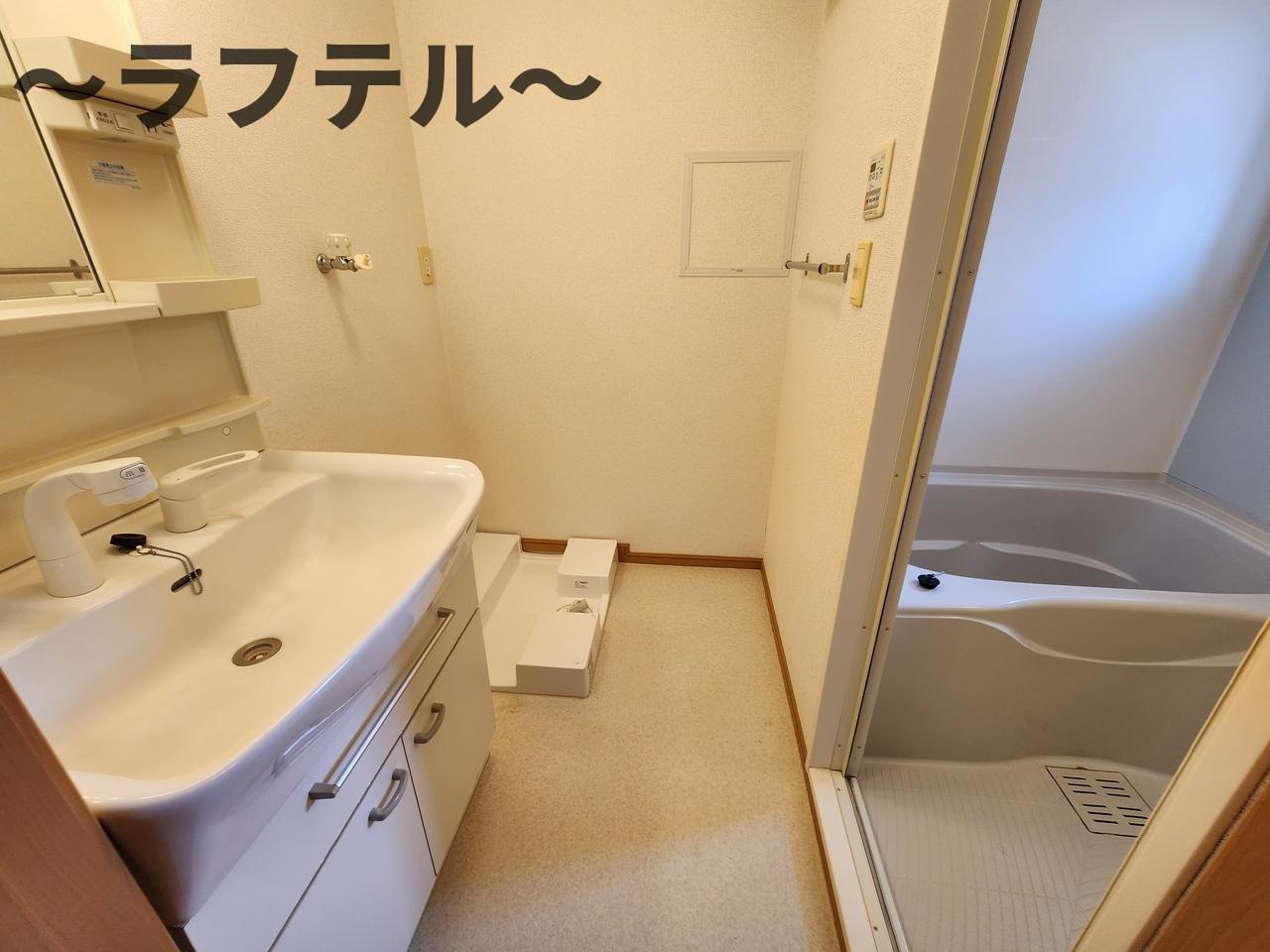 ベルナティオⅡの洗面所|別号室イメージ写真