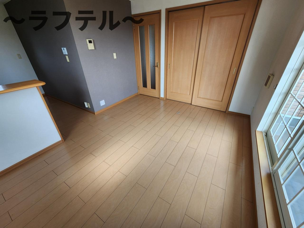 ベルナティオⅡの居間・リビング|別部屋イメージ写真