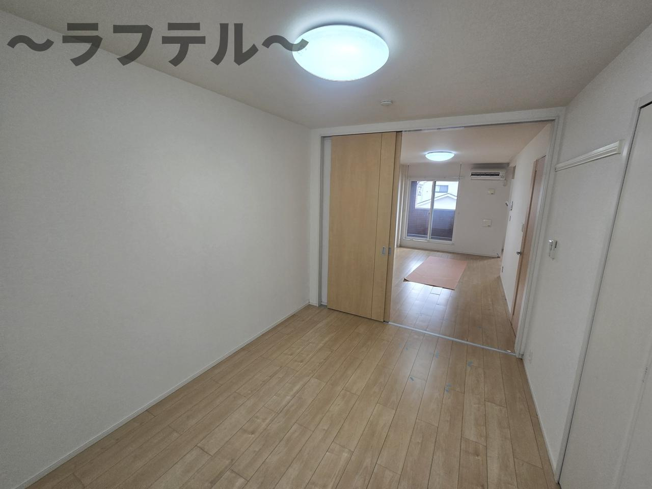 プランドールの居間・リビング|別部屋イメージ写真