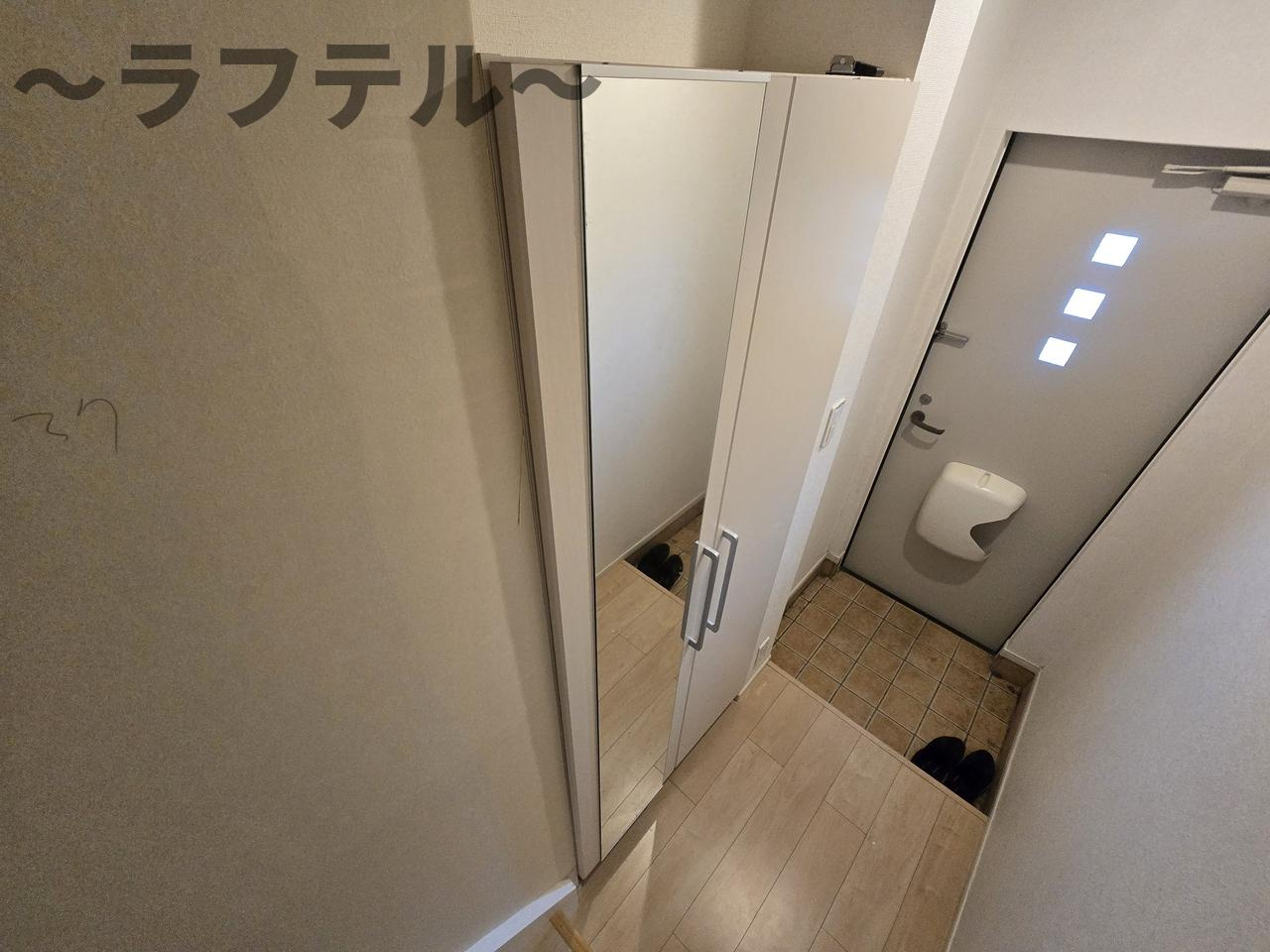 プランドールの玄関|別部屋イメージ写真