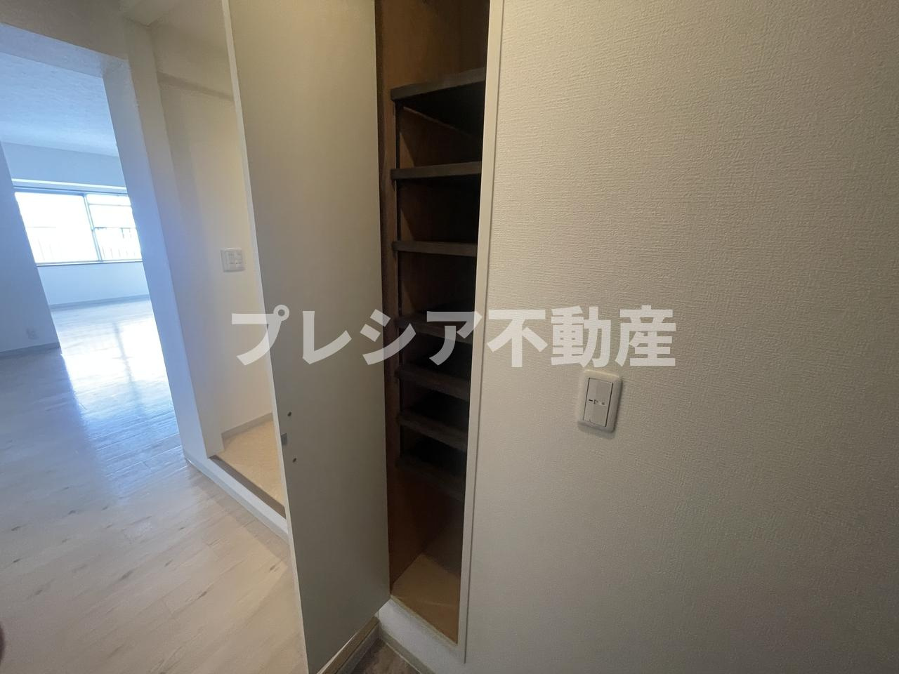 サンビルダー甲子園パークサイドの玄関