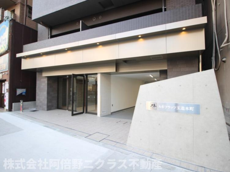 ヴィラ・セレーノ玉造本町 のエントランス