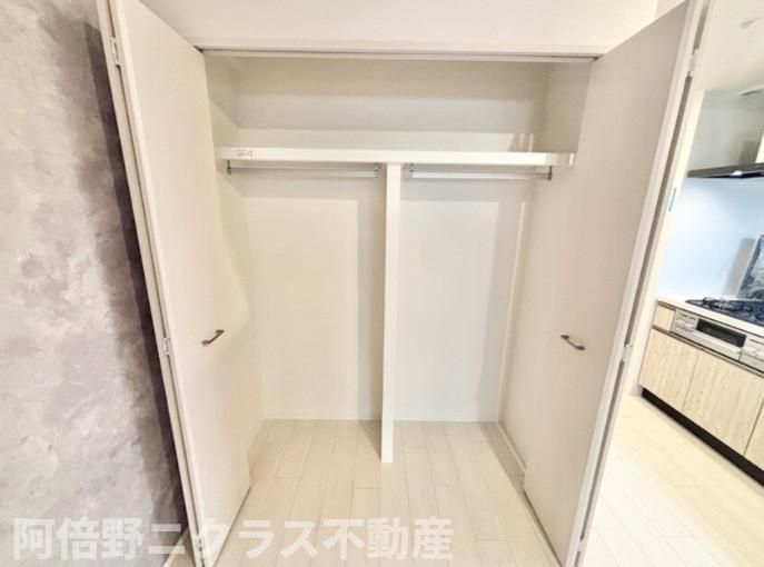 スプランディッド上本町WESTⅡの収納|内装は別部屋の参考写真です。