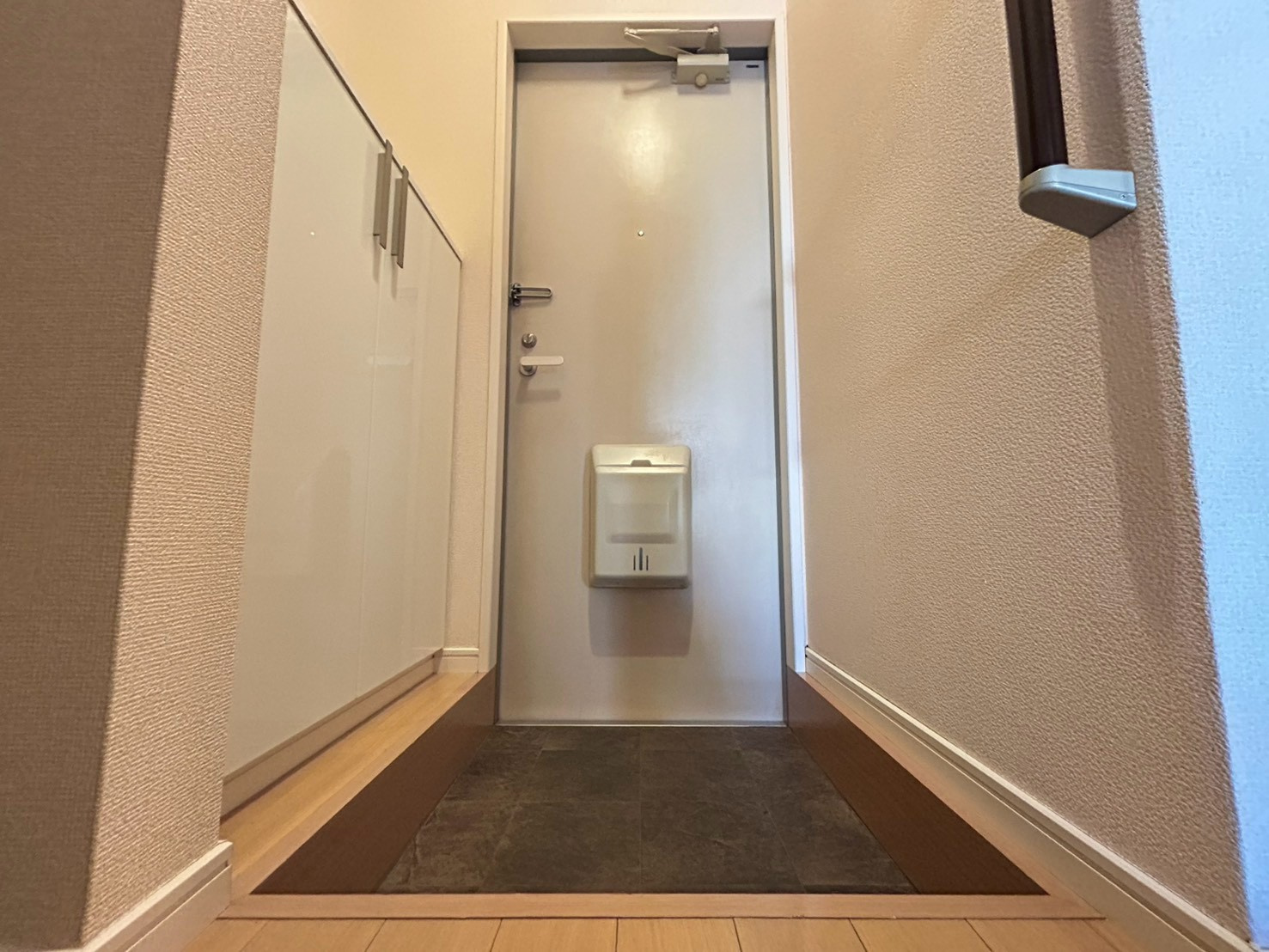 パセオ奈良の玄関