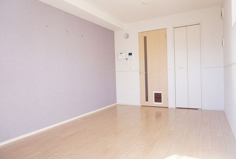 ジェルメ 壱番館の居間・リビング