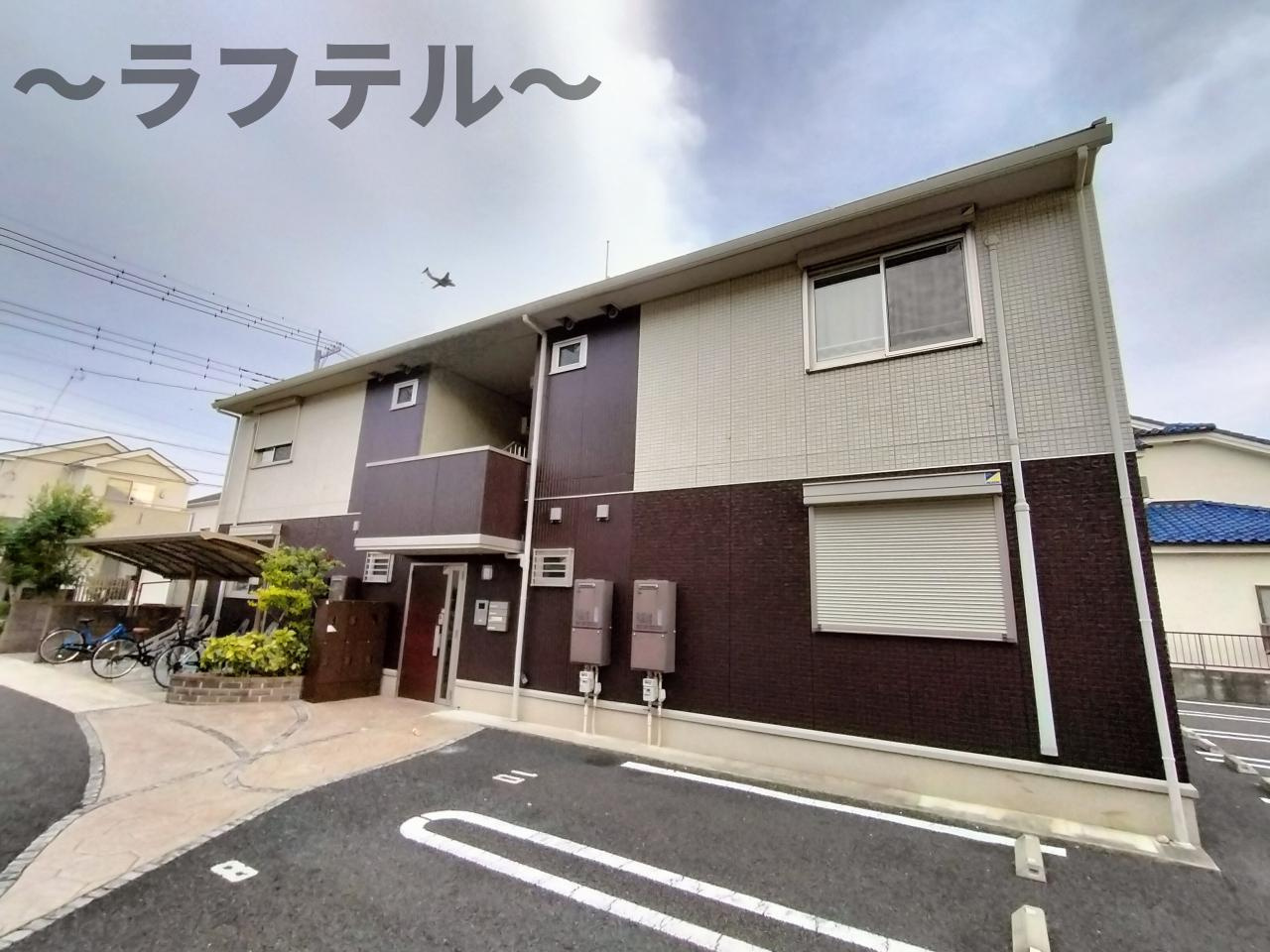 ブラウフォーゲルBの外観
