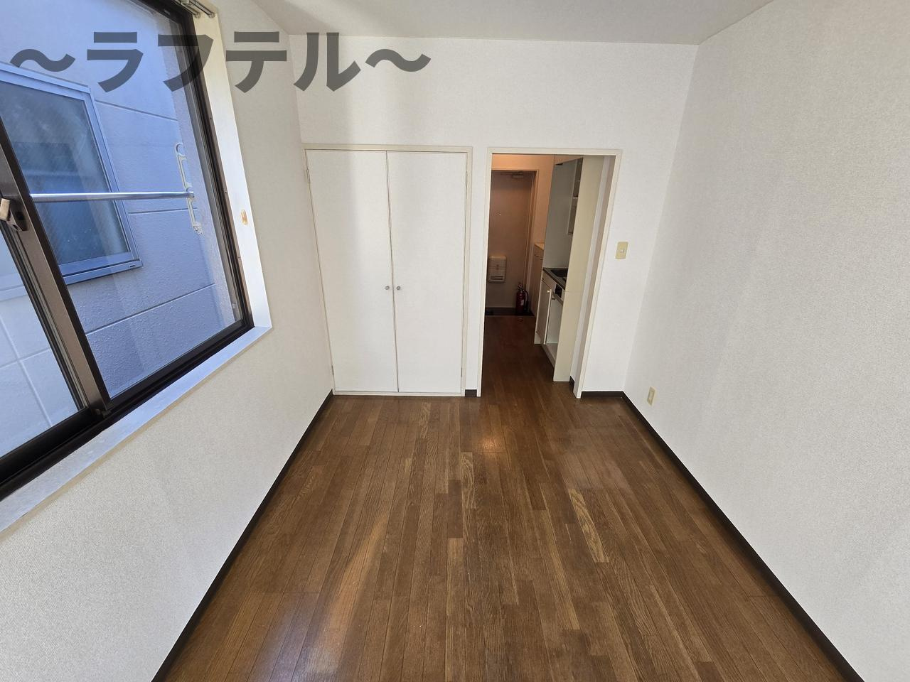 ウィステリアの洋室