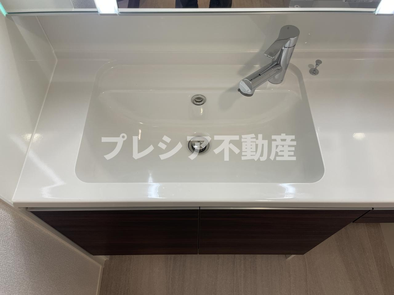 D-ROOM甲子園口の洗面所