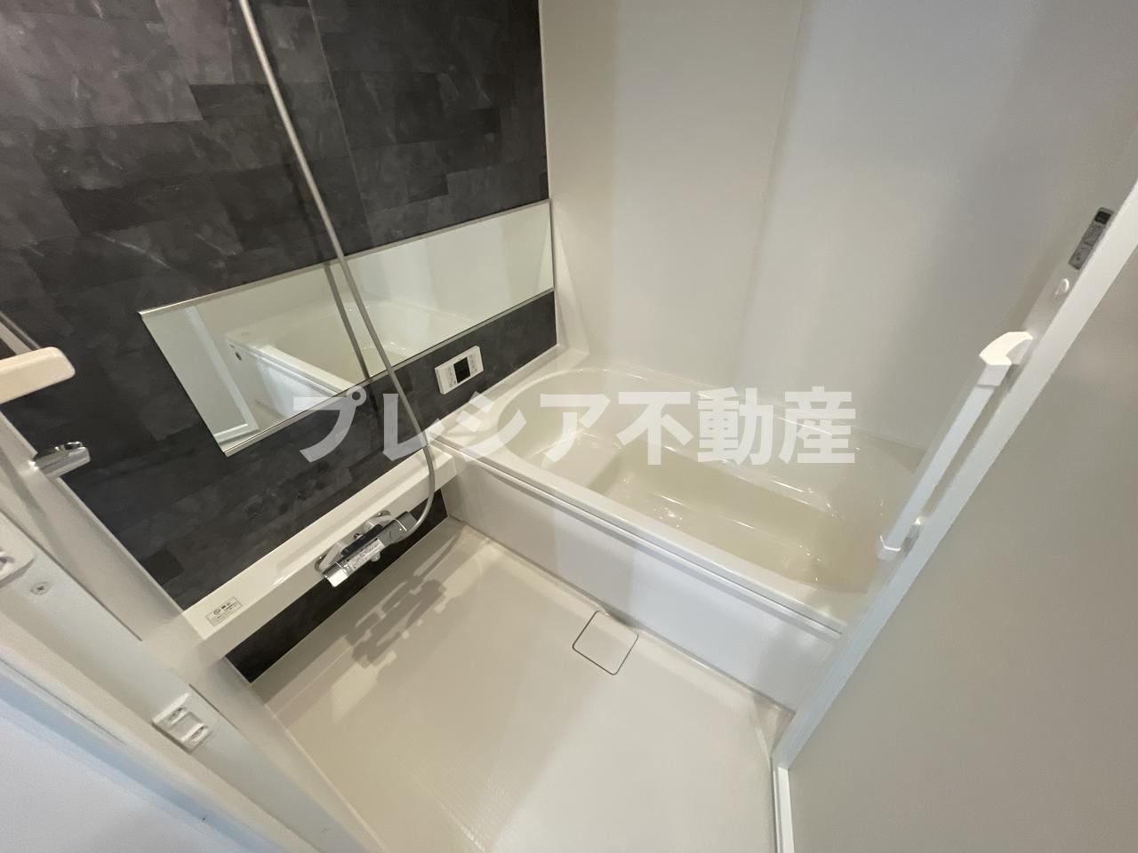 D-ROOM甲子園口の浴室