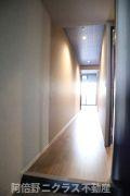 N Residence 新今宮の玄関