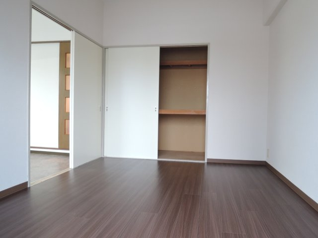 川口市栄町１丁目の賃貸マンションの寝室|別号室の参考写真です。