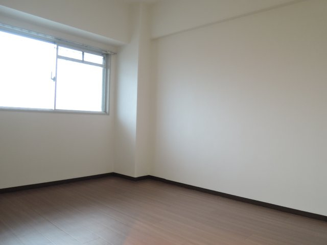 川口市栄町１丁目の賃貸マンションの寝室|別号室の参考写真です。
