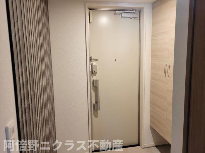 メゾンドエスポワールの玄関