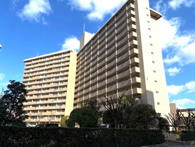 鴫野コーポ四号棟の外観|きれいな外観です