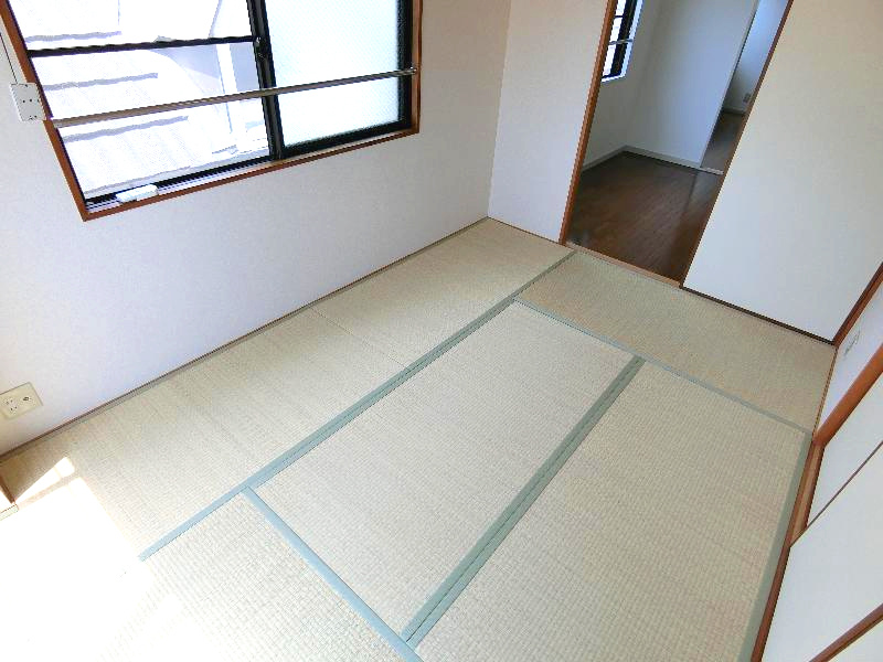 グレイスハイム大同の和室|柔らかい畳が心地よい和室