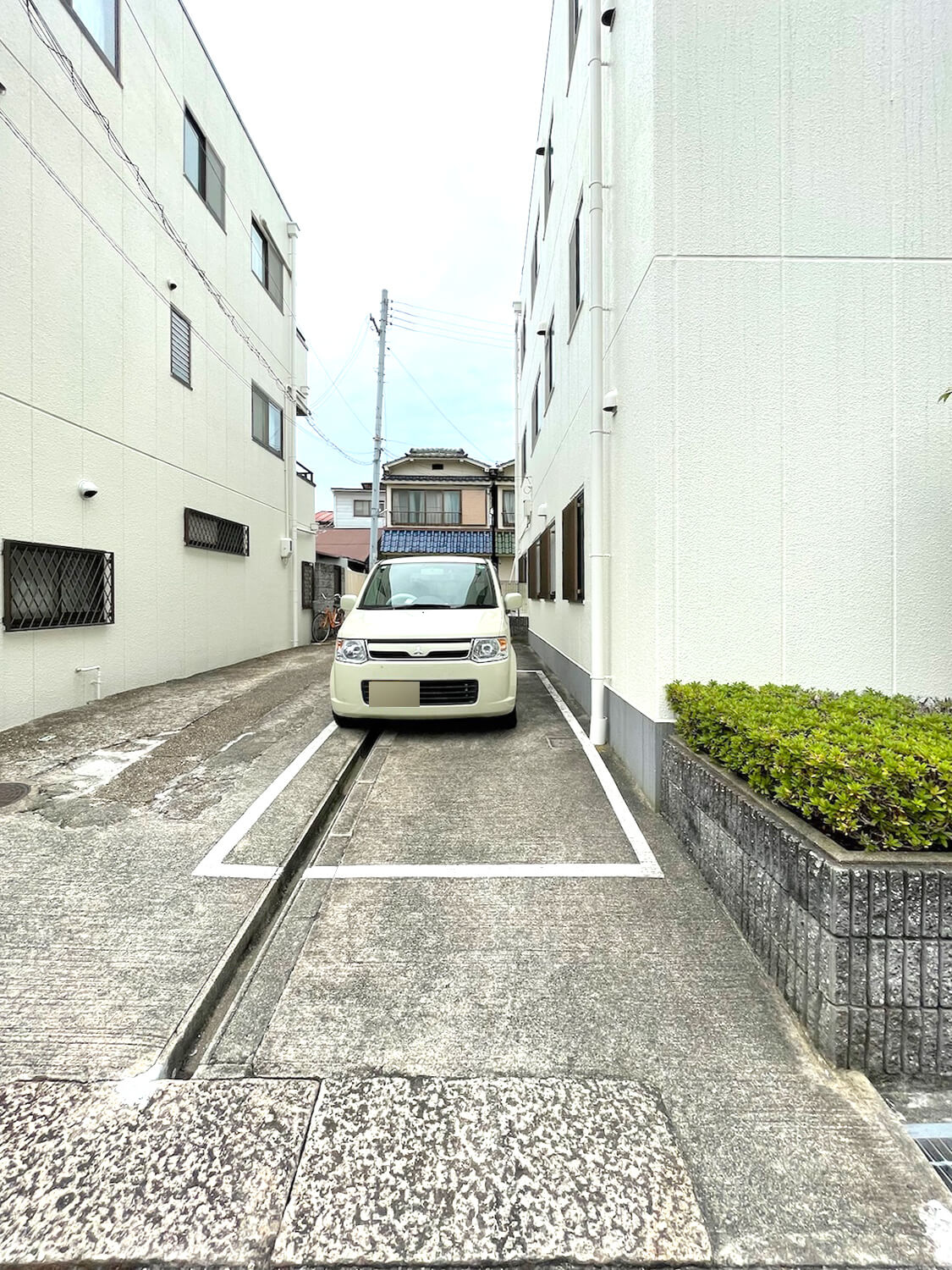 グレイスハイム大同の駐車場|車をお持ちの方に嬉しい駐車場付きの物件です