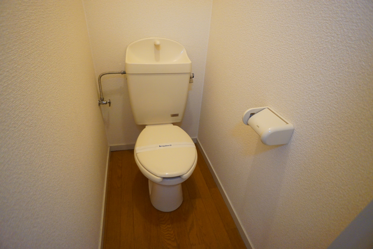 レオパレスカサのトイレ