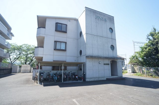 リヴィエールジオウの外観