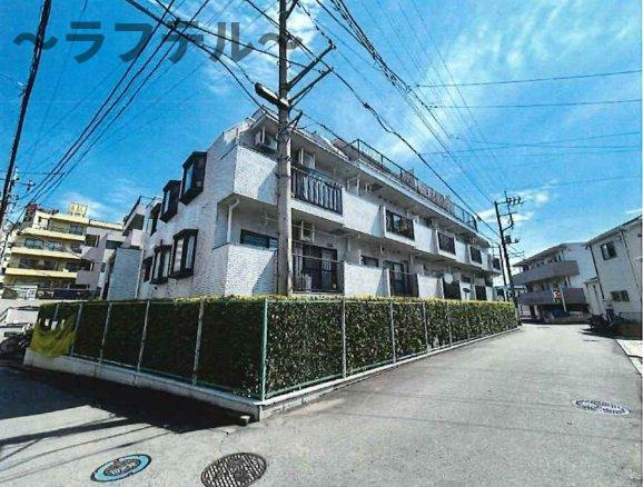 ワコーレ狭山の外観