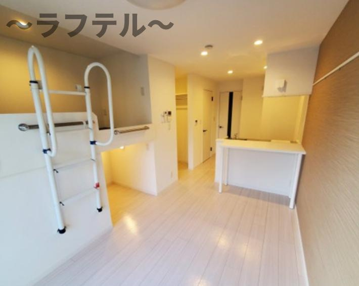 BestStage新狭山Ⅱの居間・リビング