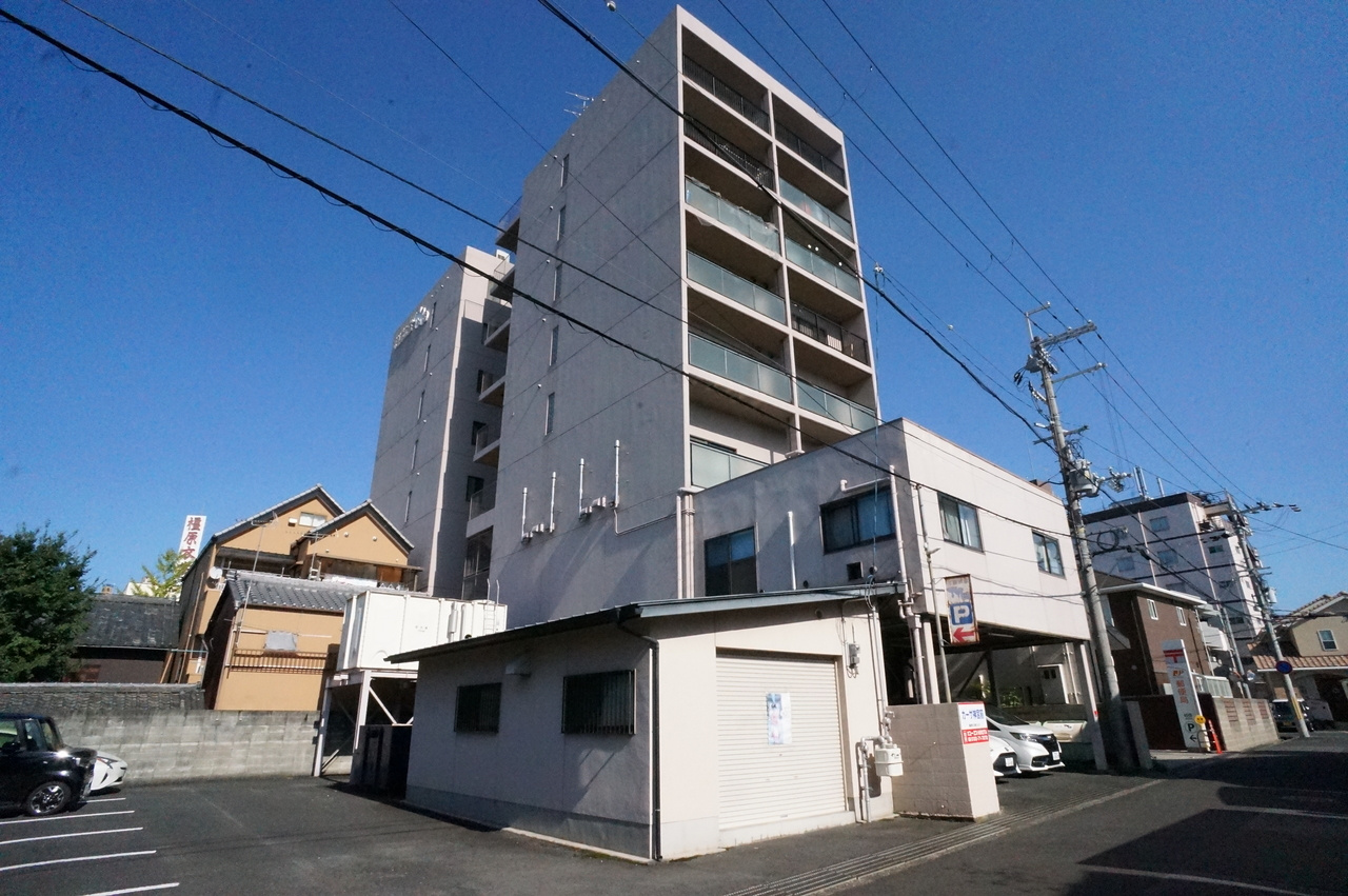 カーサ神宮前の外観