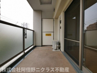 ノステルコート夕陽丘のバルコニー