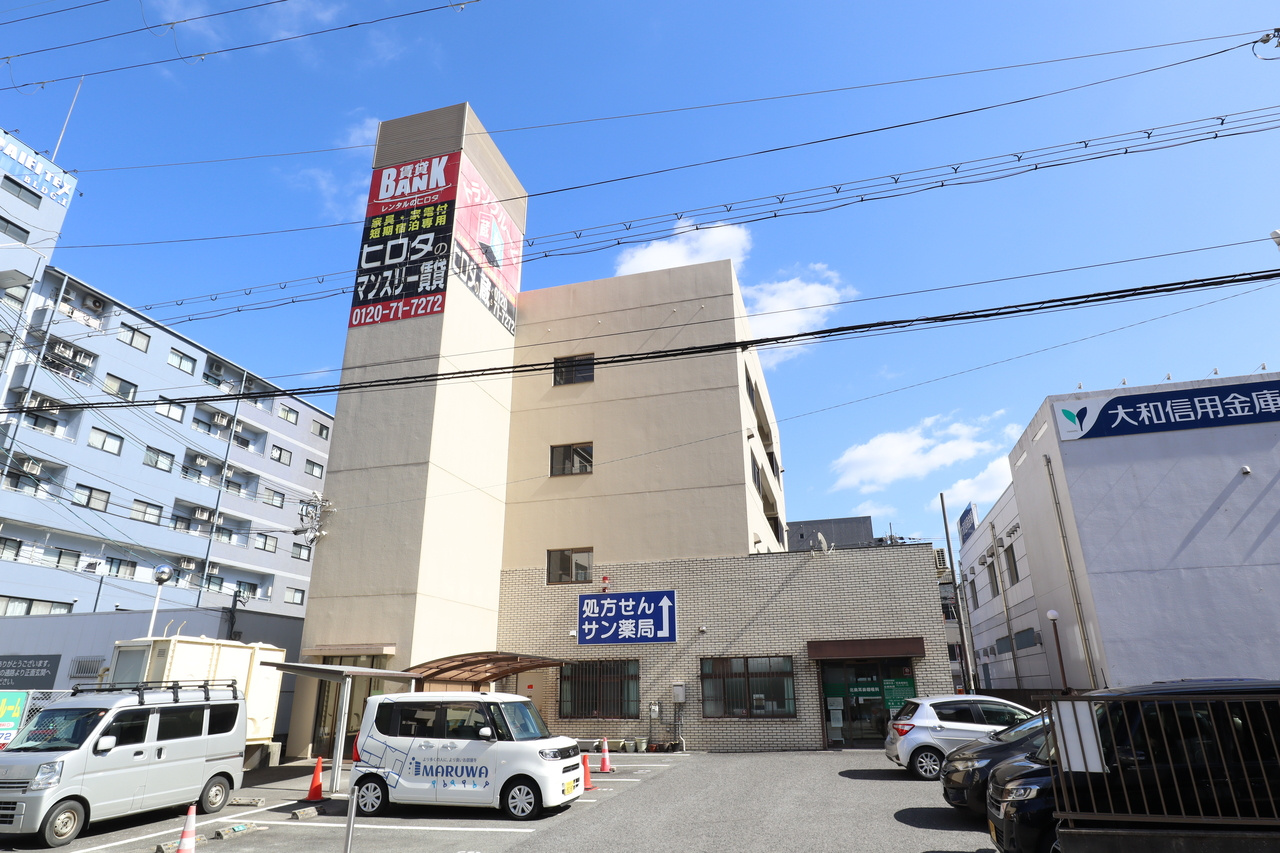 イースト33神宮前の外観