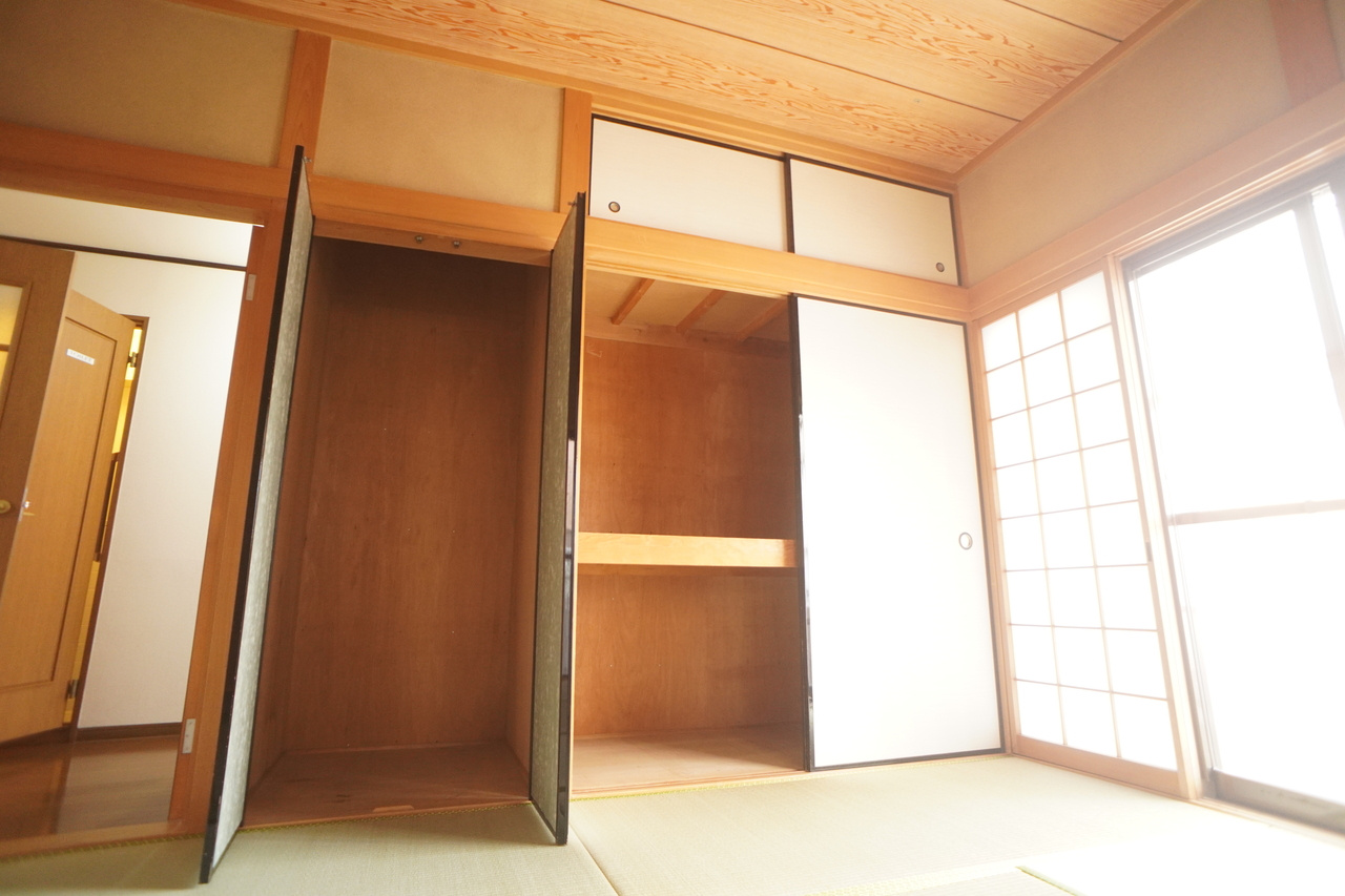 あやめ池北3丁目戸建の収納